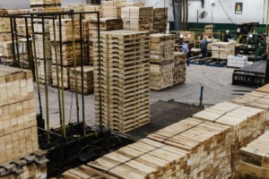 pallet companies